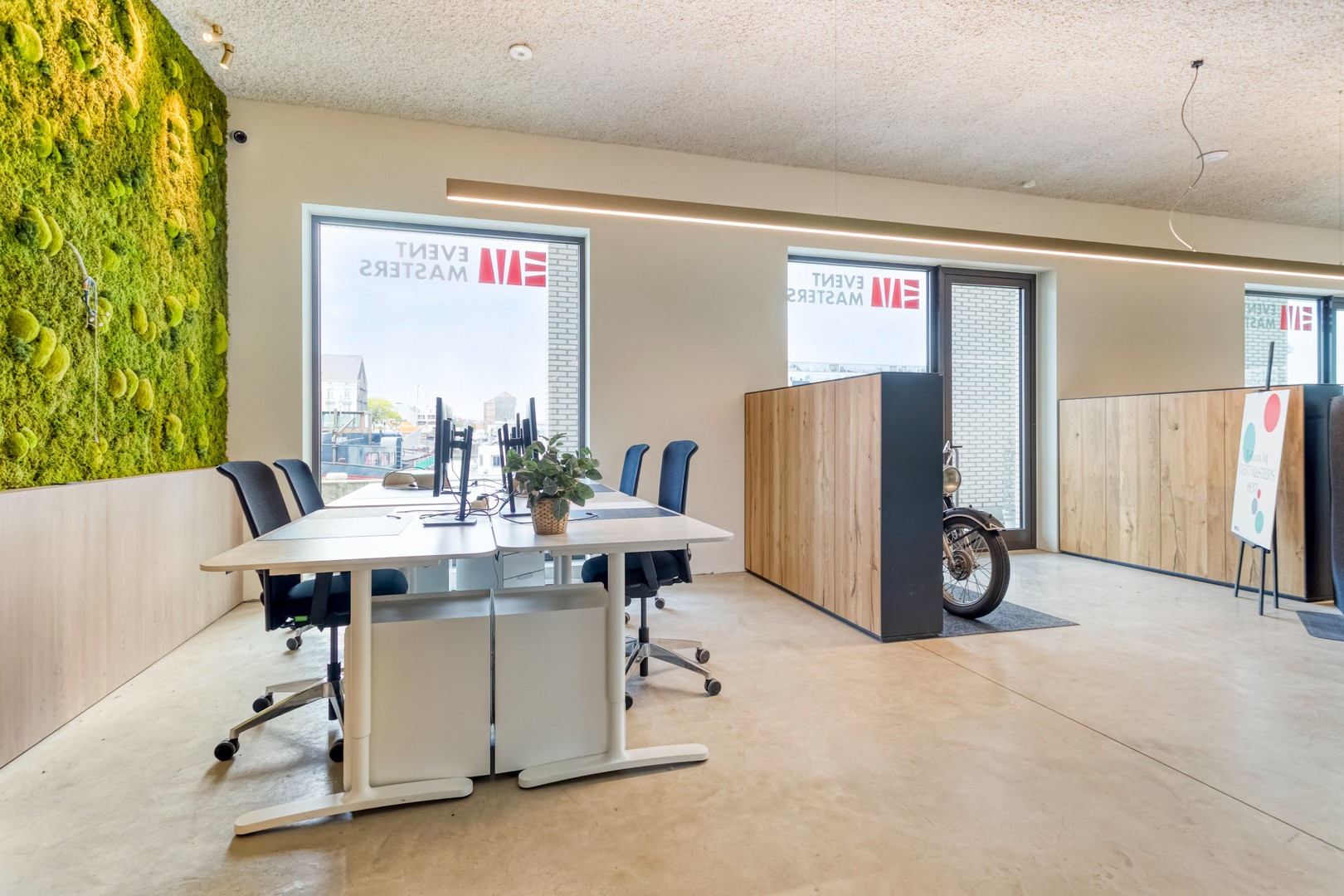 Commercial for rent in Ghent - photo 5