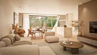 Ontdek dit stijlvolle kleinschalige nieuwbouwproject met slechts vier appartementen in de Lepelstraat te Stabroek.<br /><br />Dankzij de centrale ligging woont u op wandelafstand van winkels, scholen en openbaar vervoer, terwijl u tegelijk geniet van de rust van een aangename woonomgeving. De nabijheid van belangrijke invalswegen zorgt bovendien voor een vlotte verbinding richting Antwerpen en Nederland.<br /><br />Het project biedt voor elk wat wils:<br />- een ruim gelijkvloers appartement met 3 slaapkamers en een zonnige privatieve tuin;<br />- twee comfortabele appartementen op de eerste verdieping met 1 en 2 slaapkamers, telkens voorzien van een ruim terras;<br />- een dakappartement met 2 slaapkamers en een prachtig terras over de volledige breedte van het gebouw.<br /><br />Bij het ontwerp werd bijzondere aandacht besteed aan licht, ruimte en wooncomfort. Grote raampartijen zorgen voor een overvloed aan natuurlijk daglicht. Bovendien krijgt u de mogelijkheid om uw appartement een persoonlijke toets te geven dankzij de ruime budgetten voor keuken, sanitair en vloerafwerking.<br /><br />Ook op technisch vlak voldoet dit project aan de hoogste verwachtingen. Elk appartement wordt uitgerust met een lucht-water warmtepomp, vloerverwarming, een energiezuinig ventilatiesysteem, hoogwaardige isolatie en een E-peil van maximaal E30. Zo geniet u van een duurzame, toekomstgerichte woning met een laag energieverbruik en een optimaal wooncomfort. <br /><br />Het gebouw beschikt bovendien over een lift, een gemeenschappelijke fietsenberging en een afzonderlijke afvalberging.<br /><br />Extra troef: onder de geldende voorwaarden is een aankoop aan 6% btw mogelijk. De vermelde prijzen zijn exclusief aansluitingskosten voor de nutsvoorzieningen.<br /><br />Contacteer ons voor meer info op 0479/80.40.97 of lauren@vastgoed03.be