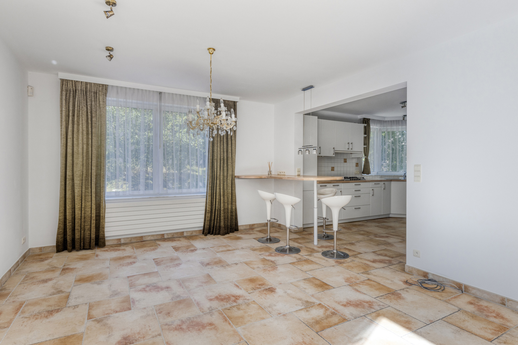 Huis te koop in Kraainem met 5 slaapkamers - foto 5