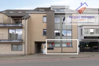 Op zoek naar comfortabel wonen op een centrale locatie, op een boogscheut van Aalst centrum? Dan is dit recent appartement (bouwjaar 2012) in...