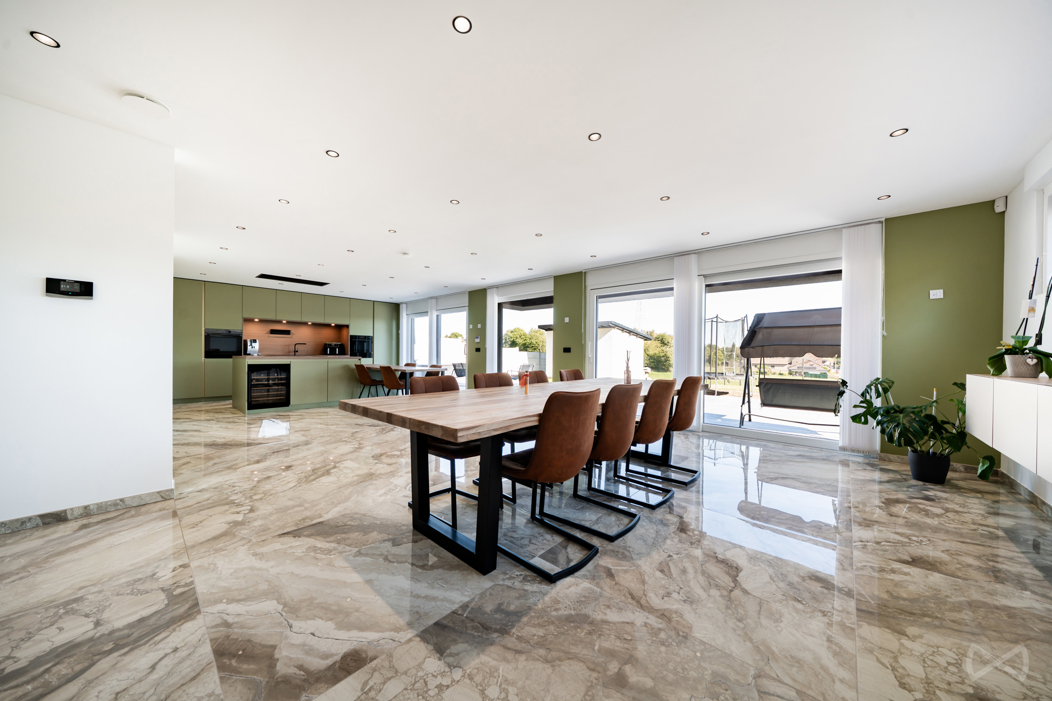 Maison à vendre à La Louvière avec 5 chambres - photo 4