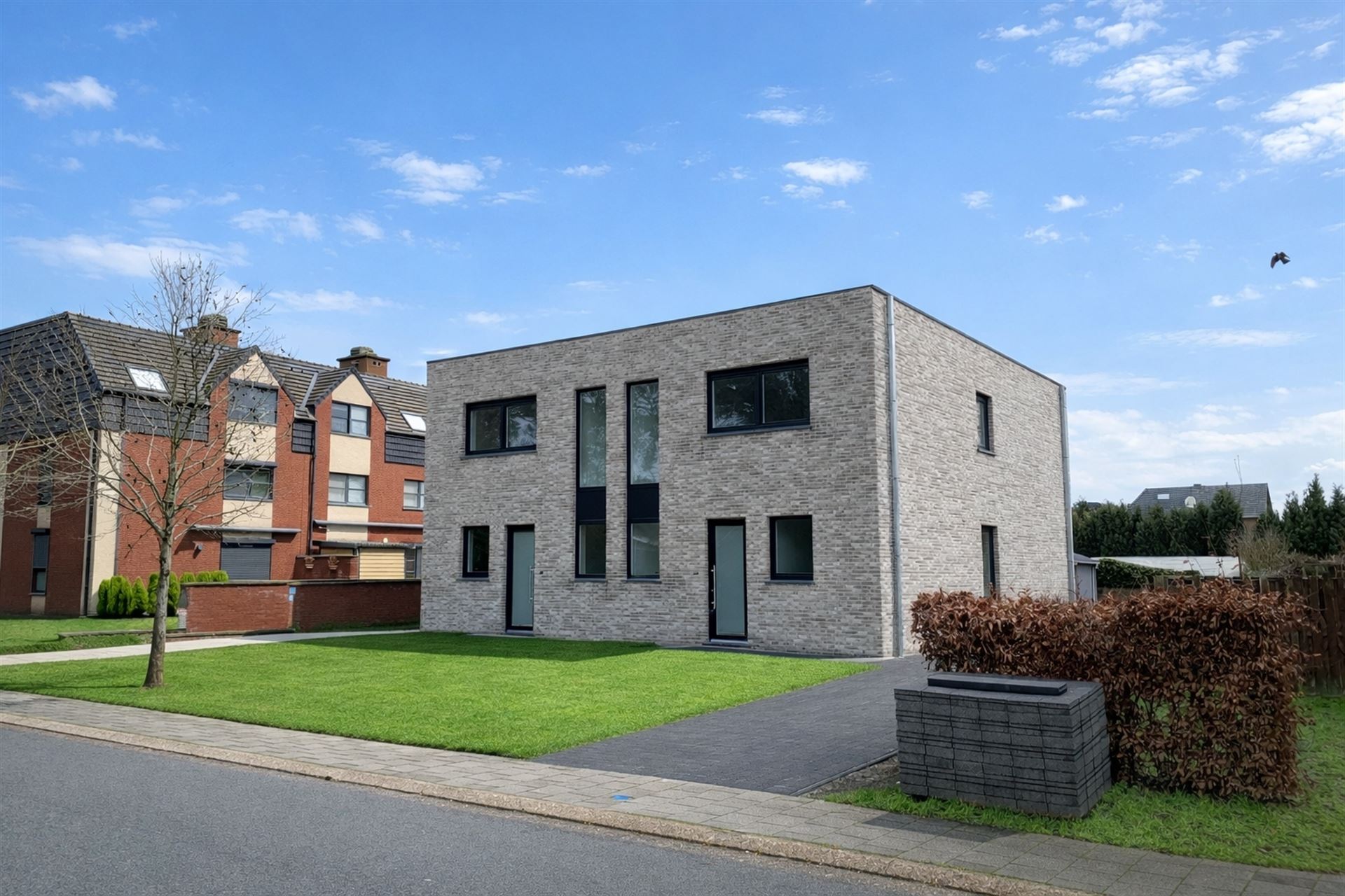 Nieuwbouwwoning met 3 slaapkamers en tuin - foto 4