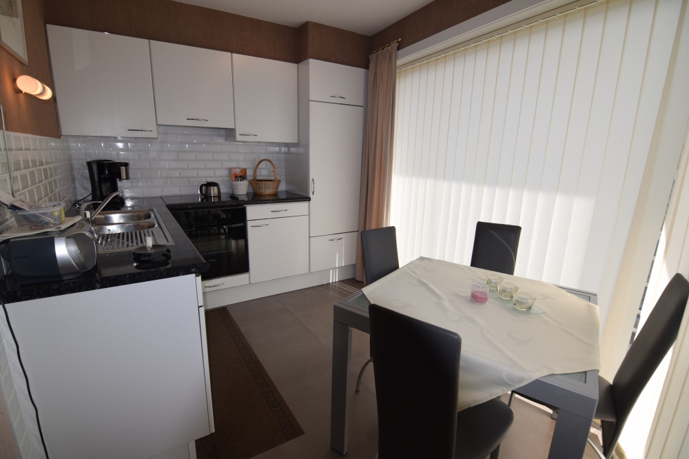 Appartement ensoleillé avec 2 chambres et entièrement meublé au cœur de Blankenberge - Parfait pour un séjour confortable ! - photo 5