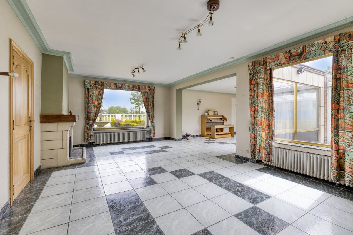 Statige te renoveren villa te koop met zwembad in Zuienkerke - foto 2