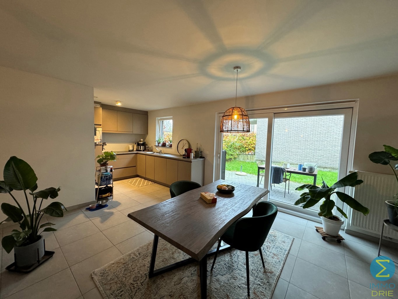 Prachtig gelijkvloers appartement met 3 slaapkamers - foto 4