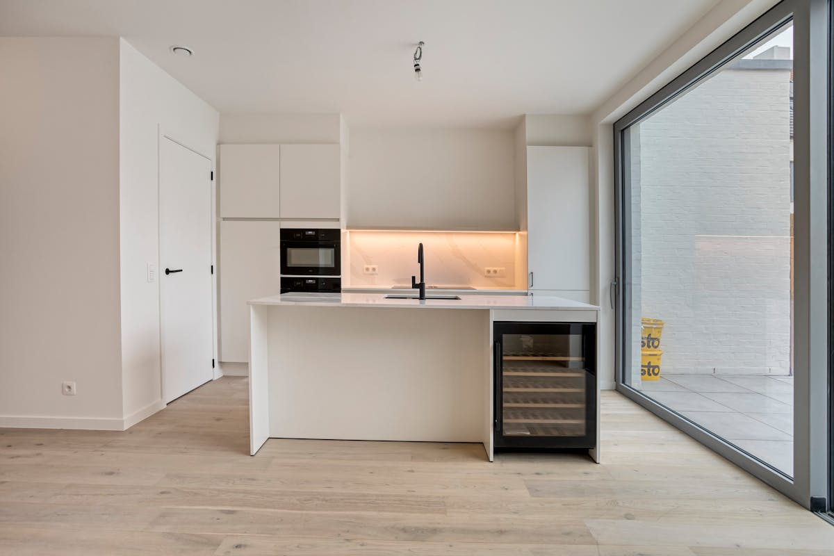 Stijlvolle nieuwbouwwoning met 3 slaapkamers en garage te huur in Brugge - foto 5