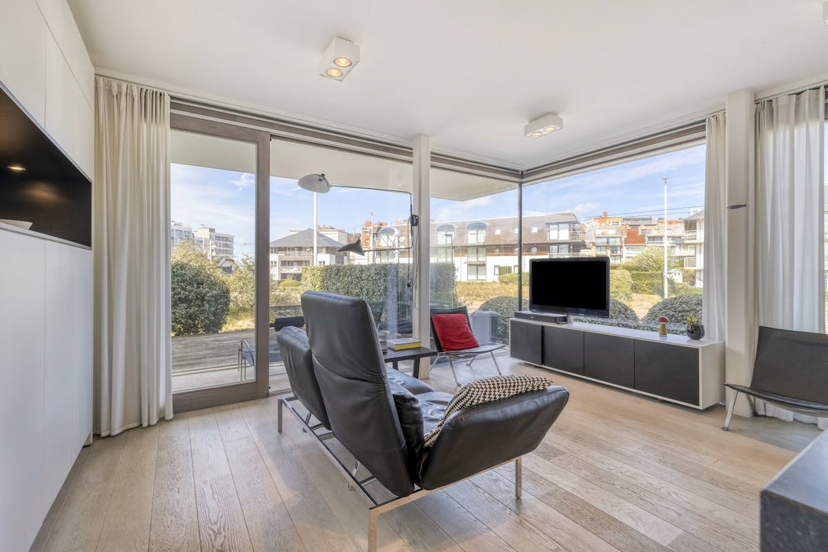 Modern appartement van Rietveld vlakbij zee in Sint-Idesbald - foto 5