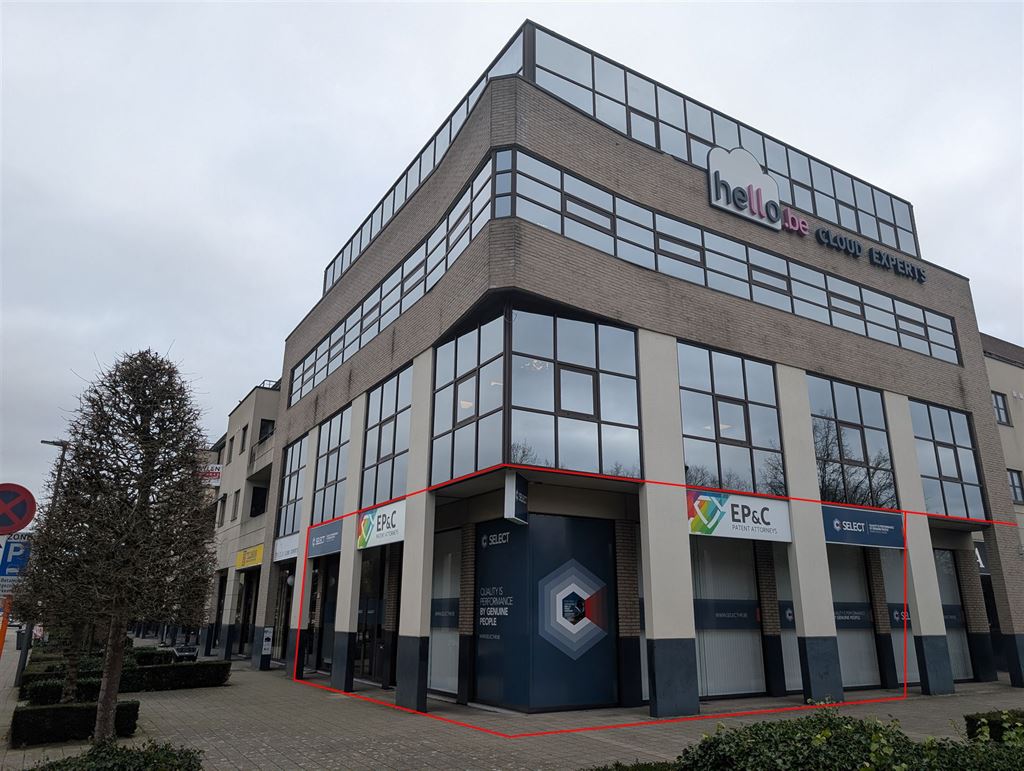Verhuurde Kantoorruimte te Turnhout - 198m² - foto 1