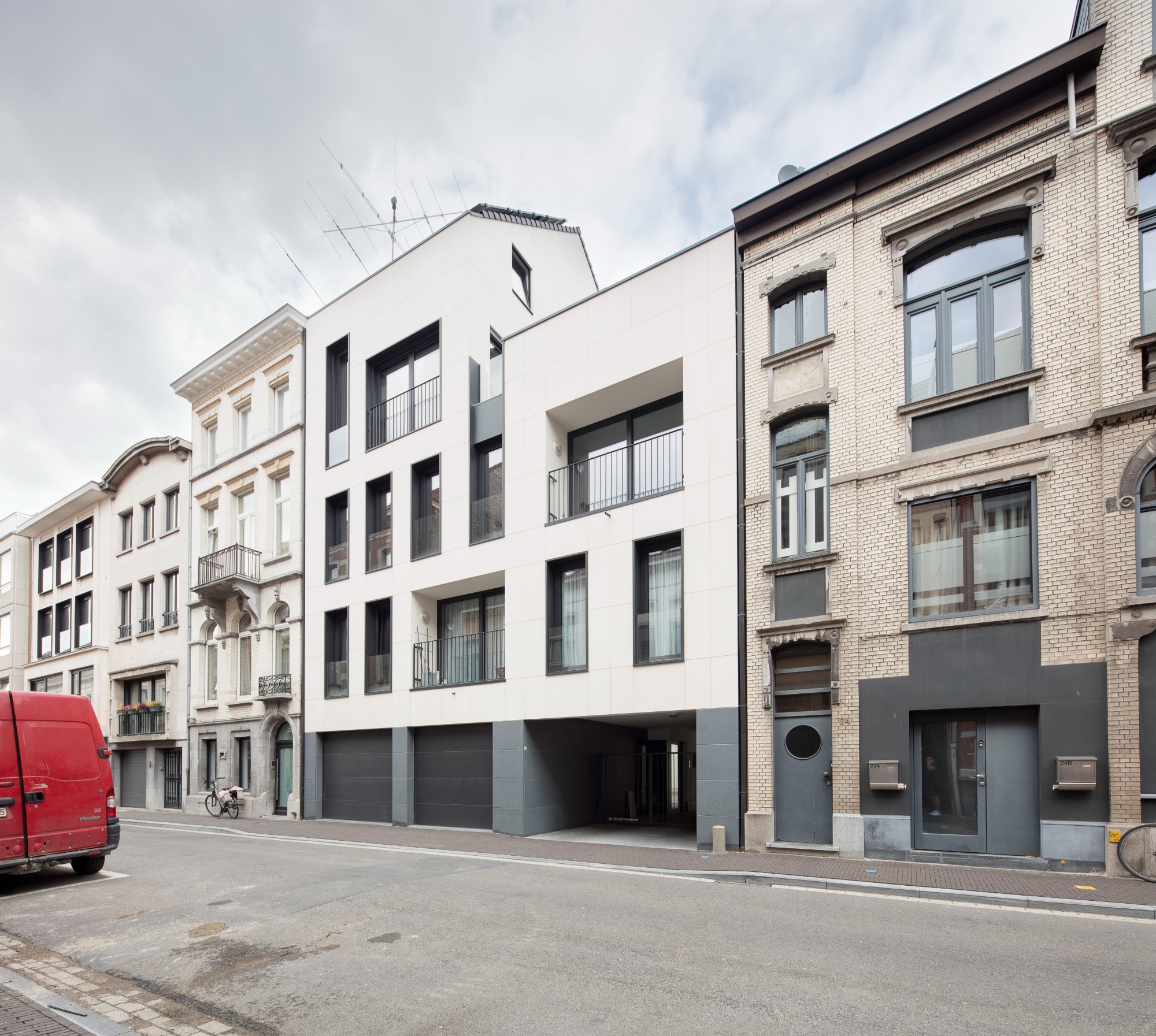 Appartement à vendre à Saint-Nicolas avec 2 chambres - photo 1