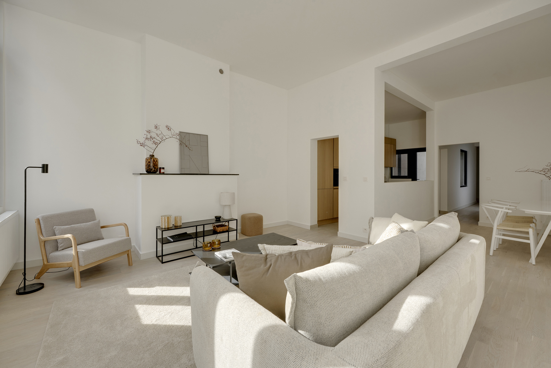 ANTWERPEN - Exclusief gerenoveerd appartement in hartje stad - foto 4