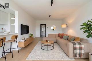 OPENDEUR:<br />Kom dit appartement bezichtigen op zaterdag 24/10 van 10u30 - 12u30 of op zondag 25/10 van 14u00 - 16u00. Een afspraak maken is niet nodig. Kan je niet komen naar de opendeurdagen? Contacteer ons gerust om een ander moment af te spreken.<br /><br /><br />Dit hoogwaardig volledig gerenoveerd appartement is gelegen op een 2de verdieping van een gerenoveerd gebouw op een centrale ligging te Blankenberge.<br /><br />Indeling appartement:<br />Inkomhal met vestiaire en gastentoilet, ruime en lichtrijke woonkamer met open geïnstalleerde keuken. De keuken is voorzien van ingemaakte kasten en een extra berging met aansluiting was- en droogmachine. <br />De prachtige badkamer is voorzien van een inloopdouche en wastafel. Achteraan zijn er twee ruime slaapkamers met toegang tot het terras. <br />Als troef is er nog een extra multifunctionele kamer in het appartement die kan gebruikt worden als bureau/dressing of berging.<br /><br />Het appartement werd volledig professioneel geschilderd en ook de lift werd vernieuwd.<br /><br />Het gebouw is voorzien van een gemeenschappelijke fietsenberging en vuilnislokaal.<br /><br />Bent u op zoek naar een hoogwaardig, tot in de puntjes gerenoveerd appartement op een toplocatie in Blankenberge? <br />Neem dan zeker even contact op met de dossierverantwoordelijke Céline Desmet via: 0472 18 38 50 of celine.desmet@dewaele.com<br /><br />Bestuursmaatregelen in het maatregelenregister: nee<br /><br />Deze AI-visualisaties zijn bedoeld als inspiratie. Er werd geen rekening gehouden met technische specificaties, stedenbouwkundige voorschriften of de concrete mogelijkheden tot realisatie.