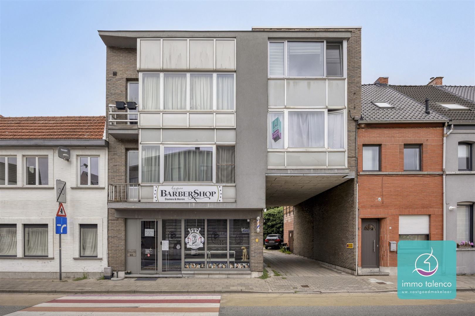 Appartement op eerste verd.- opp. 94 m² - 2 parkeerplaatsen - foto 1