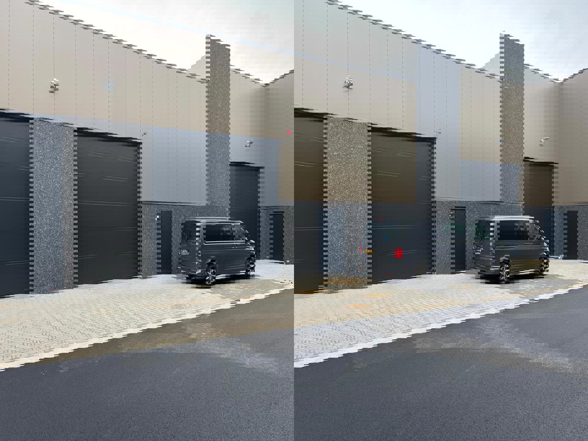 Instapklaar magazijn 216m² te Ranst - foto 3