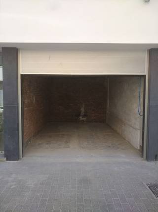 Autostaanplaats te huur in het centrum van Gent - Onmiddelijk vrij