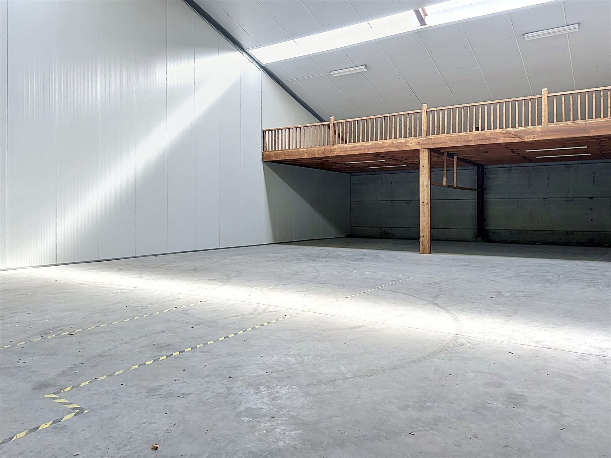 KMO-Unit te huur in Kuurne! - foto 4