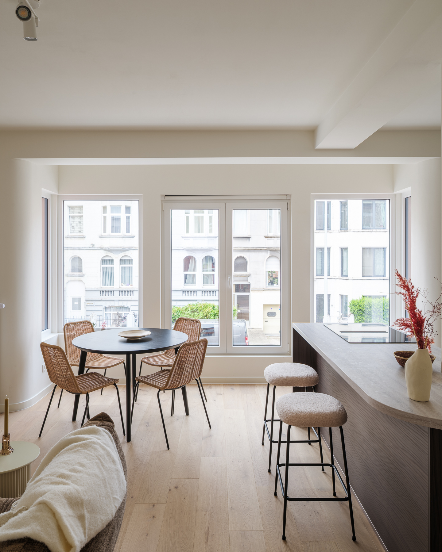 Instapklaar en recent gerenoveerd appartement - foto 3