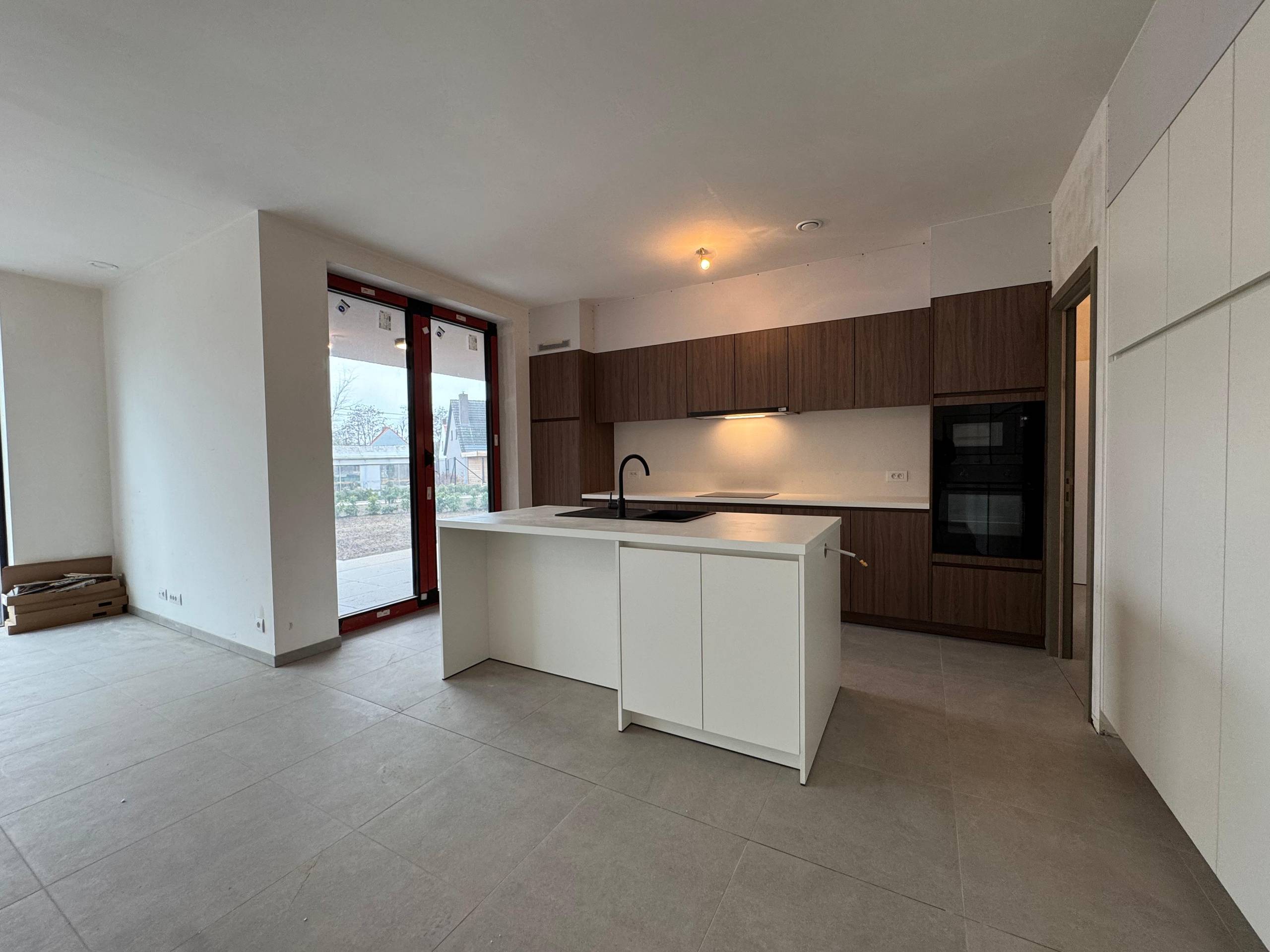 Nieuwbouw appartement te koop in Zulte met privé tuin - foto 2