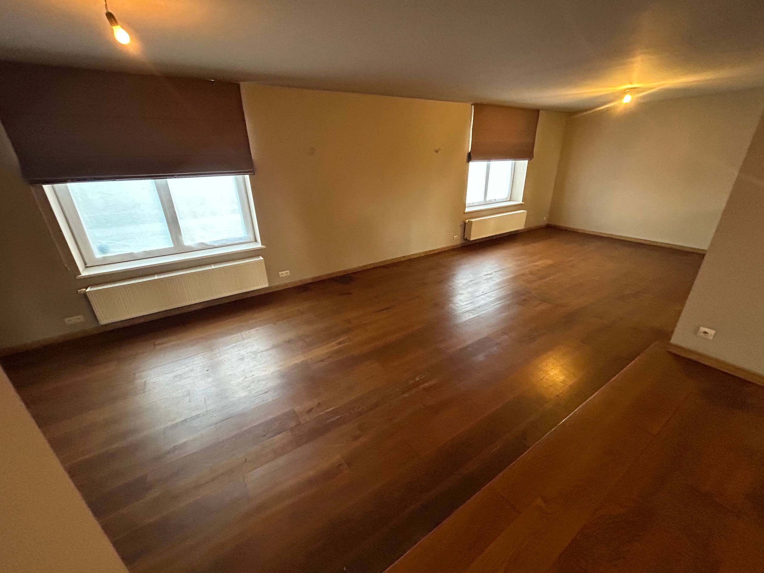 Unieke vierkantshoeve met weide op 4000m² te Wervik - foto 4