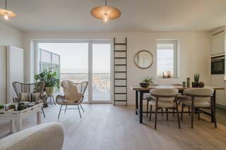 Op de zesde verdieping van de unieke K-Tower, aan de Diksmuidekaai 11, geniet je van een bijzonder woonadres in hartje Kortrijk. De ligging aan...