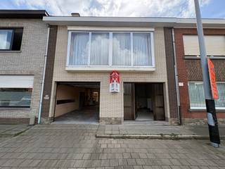 House for sale in Menen