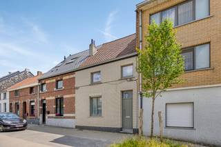 Vous êtes à la recherche d’une maison accueillante et bien agencée, idéalement située à Asse ? Cette propriété mérite sans aucun doute votre...