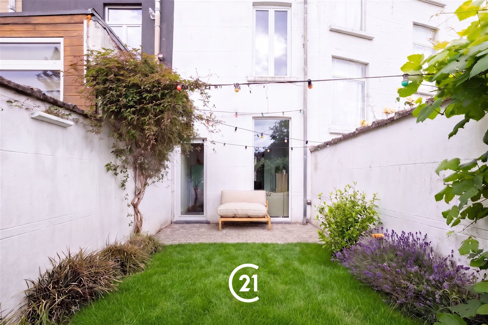 House - photo 1