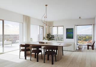 <div>LOCATIE:<br />LYS is een nieuwe fase die deel uitmaakt van het project "Liv-De Molens".</div>
<div>Dit is een residentieel project bestaande uit verschillende types appartementen die gelegen is langs de Leie, midden in een groot park te Deinze.</div>
<span>Architect Ramstad ontwerpt het masterplan voor Liv De Mølens, waar Lys eveneens deel van uitmaakt.</span>
<div><br />
<div>De volledige site is ontworpen met oog voor de authenticiteit van deze historische plek en waar leven, wonen en werken hand in hand gaan.</div>
<div><br />Met een perfect evenwichtige combinatie van ruime kwalitatieve appartementen, ruimte voor ontspanning en openbaar groen, winkels, kantoren en stedelijke voorzieningen en in de onmiddellijke nabijheid van de winkelstraat, scholen, station, openbaar vervoer, met een goede verbinding naar de belangrijkste invalswegen is dit de ideale uitvalsbasis voor elk van u.</div>
<div><br />PROJECT:<br />Voor Lys bracht Ramstad twee werelden samen: het Belgische stadsgevoel verweven met Scandinavisch “hygge”, die zich laat omschrijven als dat warme, knusse gevoel dat een huis een thuis maakt.<br />De grote raampartijen, de natuurlijke materialen in combinatie met de Leie en de eindeloze vergezichten op zijn een uniek gegeven. <br /><br />Ramstad vertaalde dit verlangen naar eenvoud in elk detail: lichte ruimtes die ademen, materialen die warmte uitstralen, een architectuur die de unieke plek aan het water omarmt, die zich niet opdringt, maar aanvoelt als thuiskomen.</div>
<div></div>
<div>Elk appartement wordt verwarmd met geothermie, een duurzame energiebron die je woning ‘s winters warm houdt en ' s zomers verkwikkend koel houdt (passieve koeling). Warmtepompen ondersteunen dit systeem, zodat je het hele jaar door in perfecte harmonie leeft met de seizoenen. <br />De fietsenstalling is ruim en uitgerust met een fietslift, want ook dat comfort hoort bij het leven in Lys.</div>
<div></div>
<div>Er zijn verschillende types appartementen beschikbaar alsook ondergrondse parkings en privatieve bergingen.</div>
<div></div>
<div>Afwerking is aan de hand van het lastenboek; afhankelijk van de fase van de bouwwerken kan u uw eigen keuzes in afwerkingsmaterialen maken.</div>
<div><br />Parking/ kelderberging: meerprijs</div>
<div></div>
<div>De vermelde units zijn slechts een selectie uit het aanbod!</div>
<div><br />Dit project komt in aanmerking voor de 6% BTW regeling.<br />Nieuw voor investeerders : het 6% BTW-tarief geldt nu ook voor aankopen die gedurende 15 jaar verhuurd worden (onder de toepasselijke wettelijke voorwaarden). Dat verlaagt de aankoopkost en kan uw netto-rendement aanzienlijk verbeteren.<br /><br />Voor info en beschikbare units contacteer Fanny 0472 01 51 51.</div>
</div>