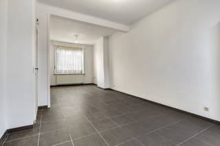 In de Masscheleinlaan bevindt zich deze charmante woning met een prachtig uitzicht op de waterloop De Ieperlee, gelegen in het hart van de...