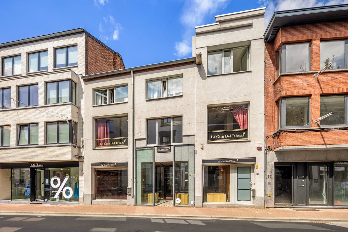 Prachtig handelspand (180m²) met bovenliggend appartement - foto 1