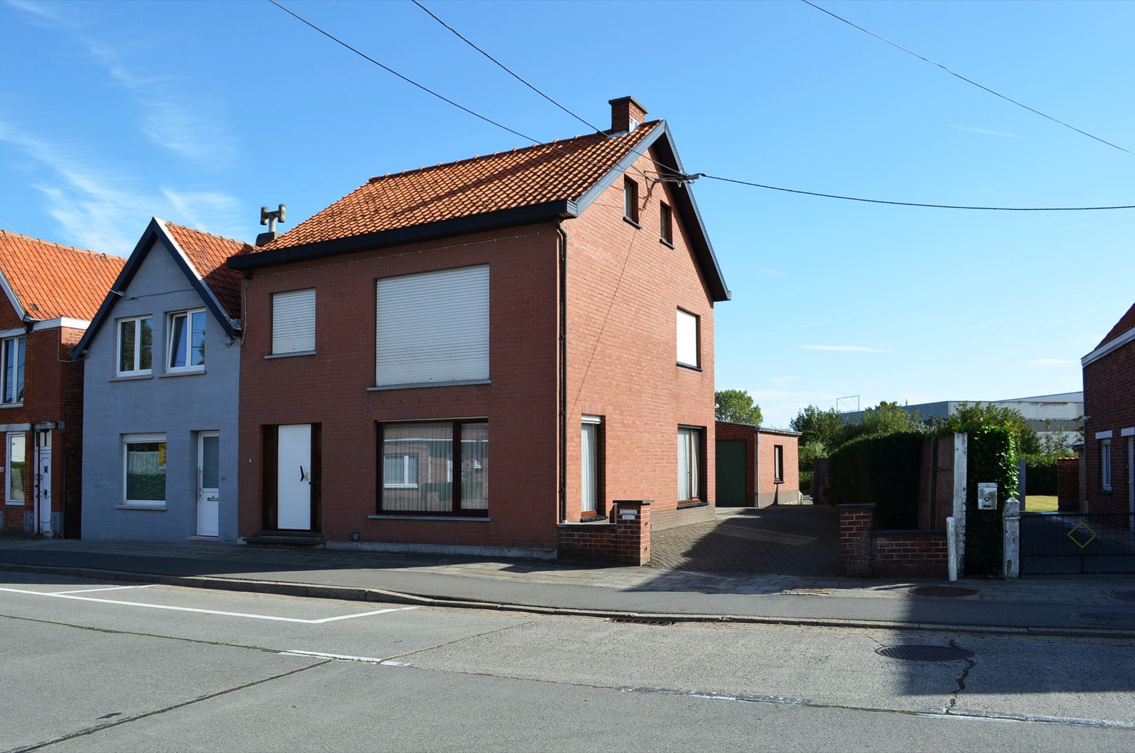 Halfopen bebouwing op 267m² met 3 slpks, garage en tuin te Maldegem - foto 4