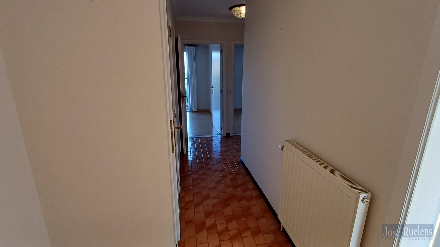 Appartement met 2 slaapkamers - foto 5