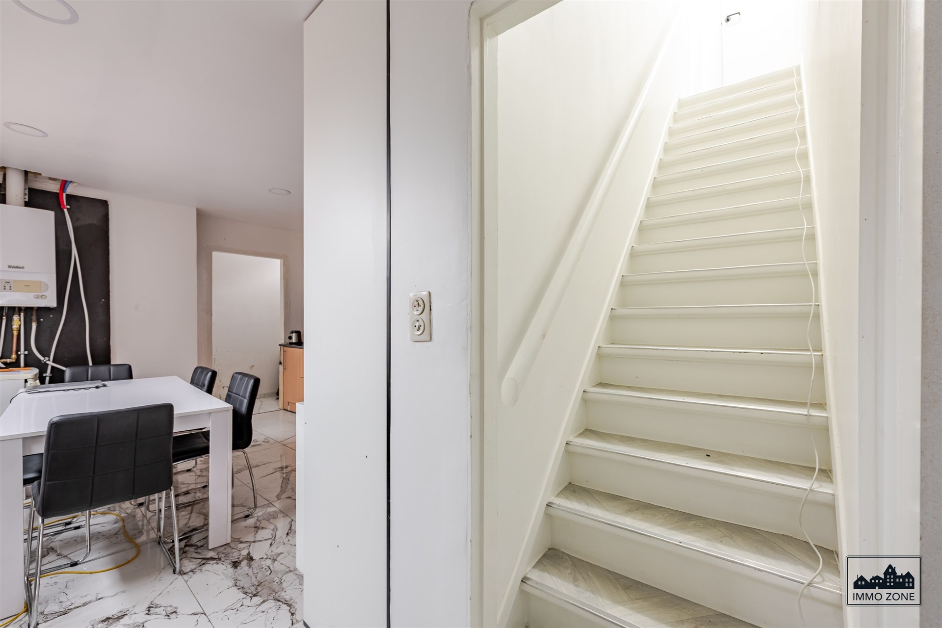 Ruime 4-Slaapkamerwoning in Temse. - foto 5