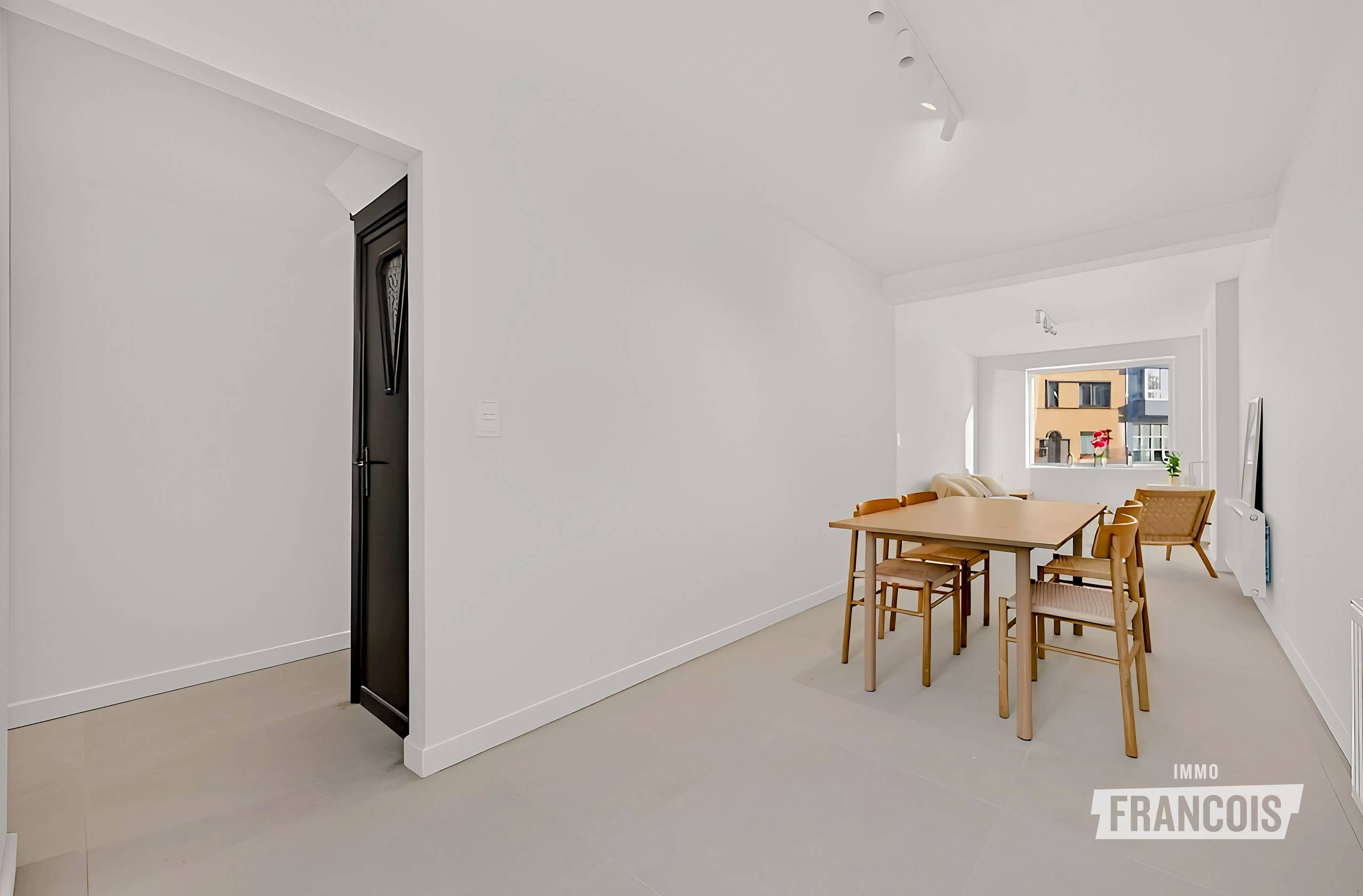 Volledig gerenoveerde woning met 3 slaapkamers en tuin in Oostende Te Koop - foto 4