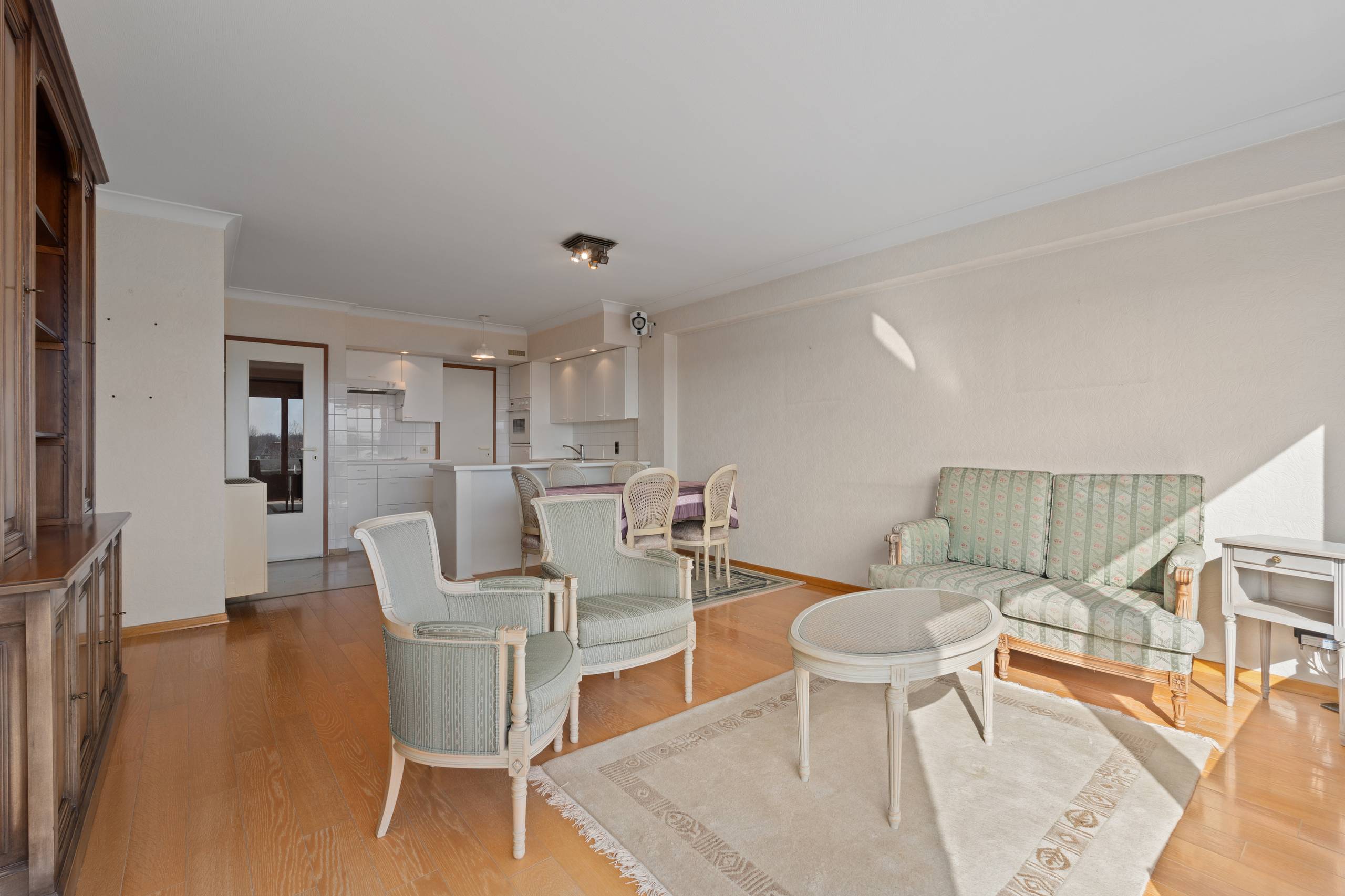 Appartement met zicht op duinen te koop in Sint-Idesbald! - foto 4