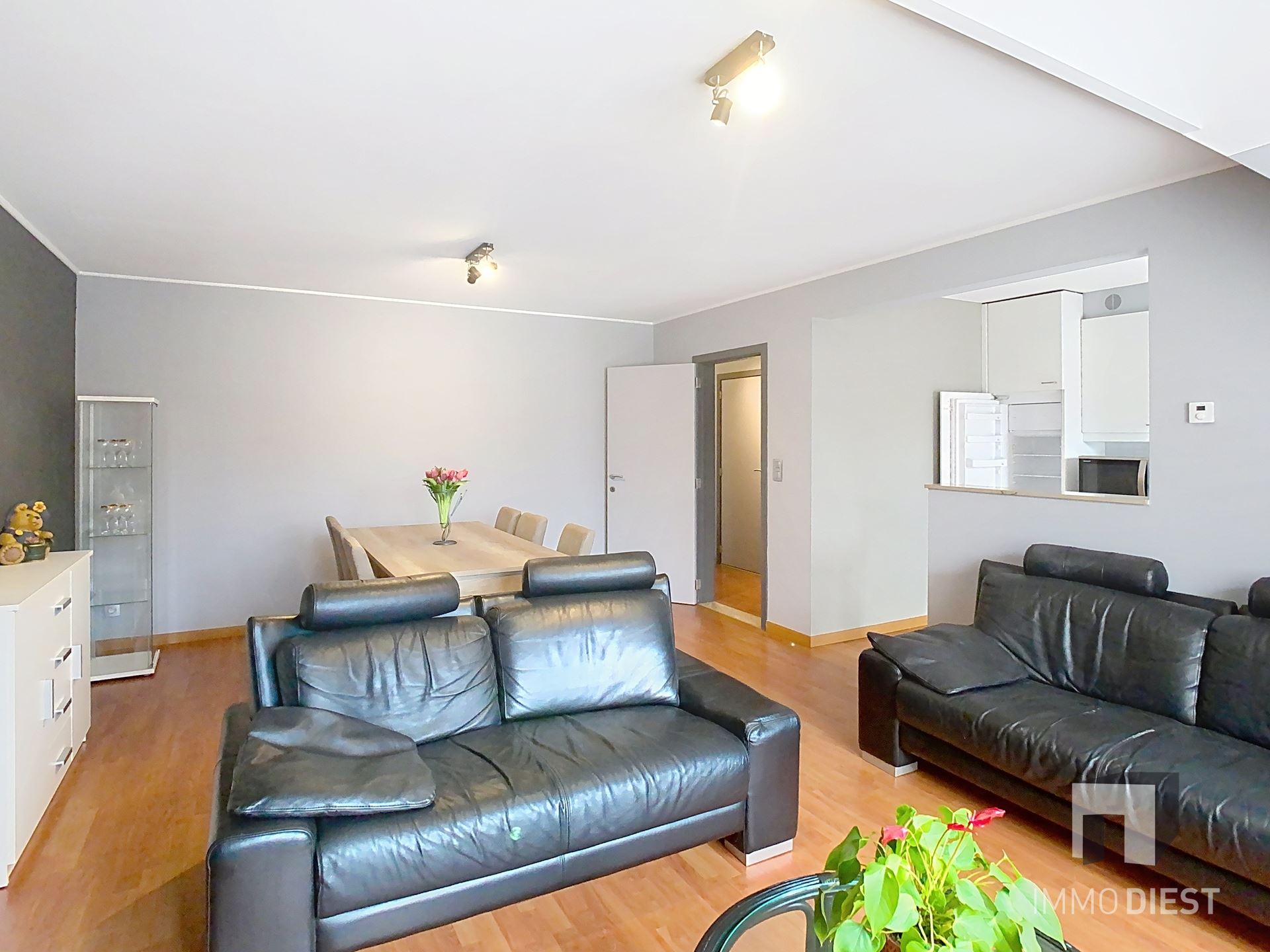 Appartement met 2 slaapkamers - foto 4