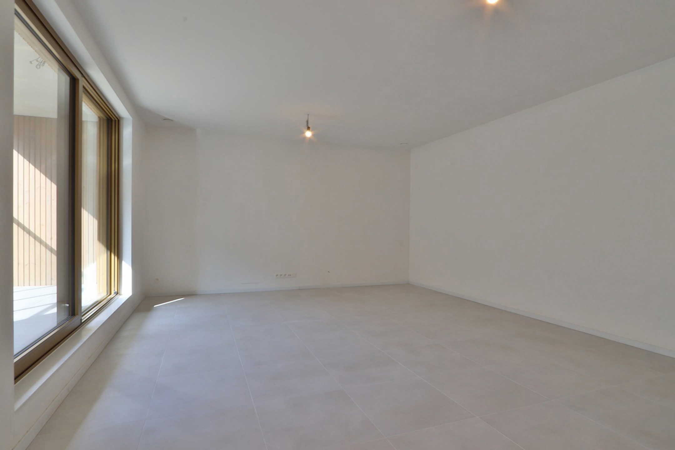 2 slpk BEN-appartement aan het station van Beveren!  - foto 4