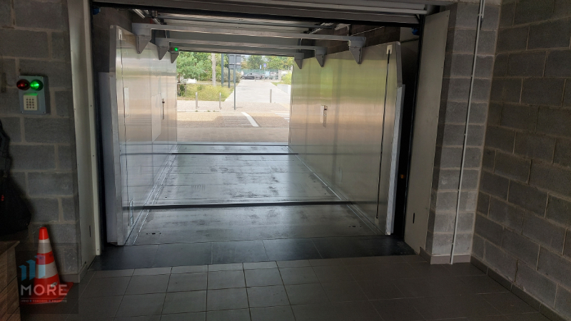 Garagebox in de Knokkestraat, residentie Bombay - foto 5