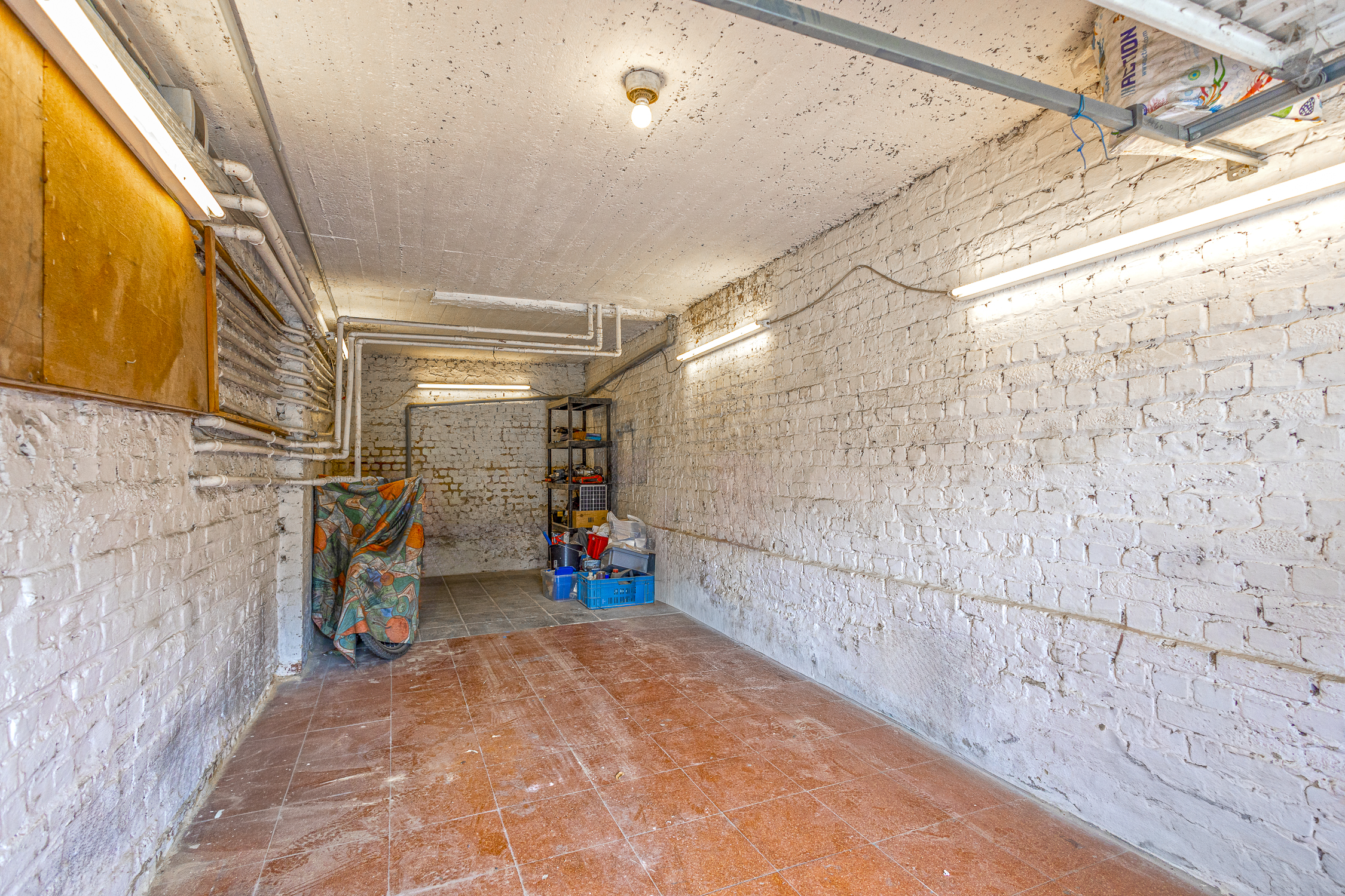 Comfortable 2-bedroom apartment with garage in Dilbeek - photo 3