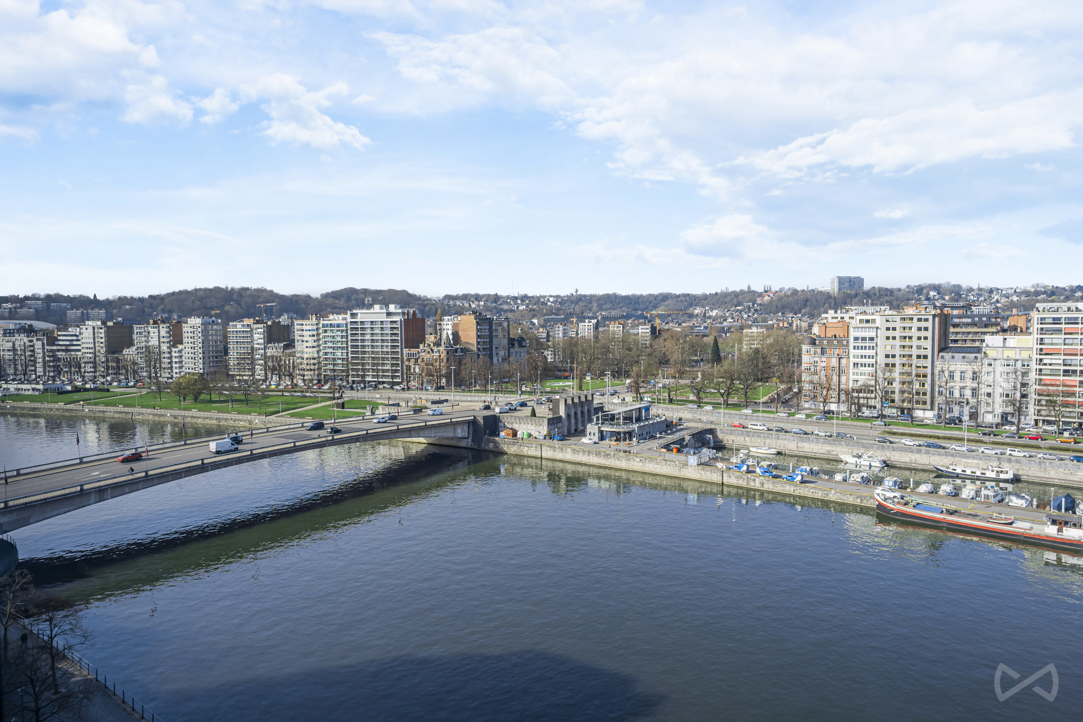 Commercial for rent in Liège - photo 2