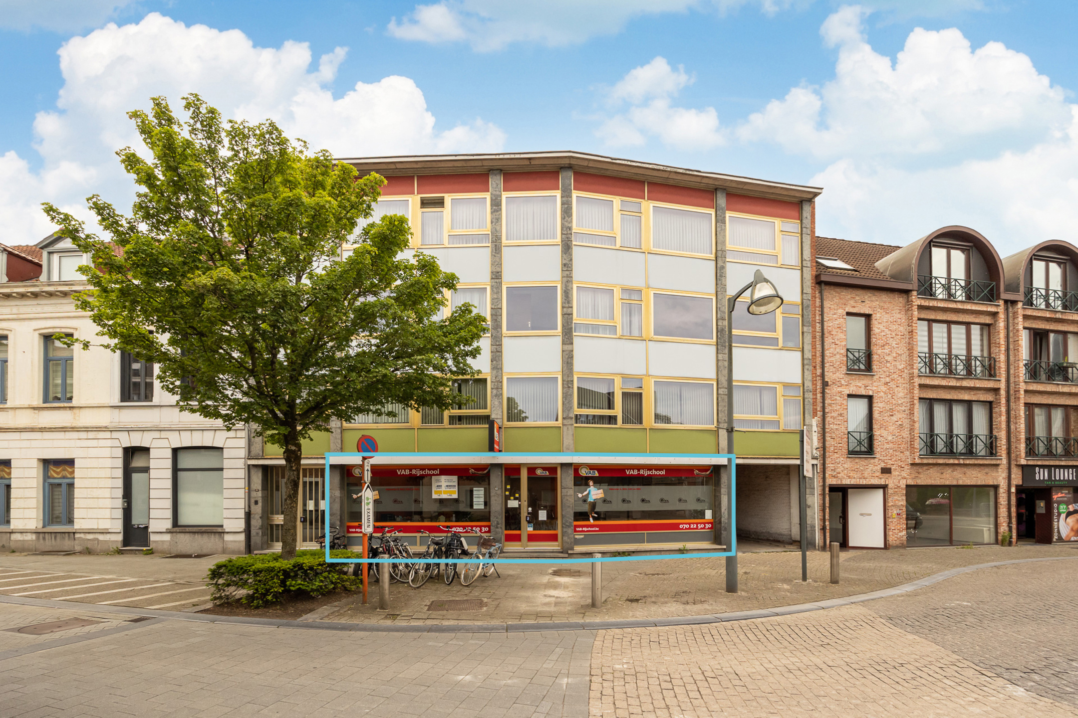 Commercial for sale in Turnhout - photo 1