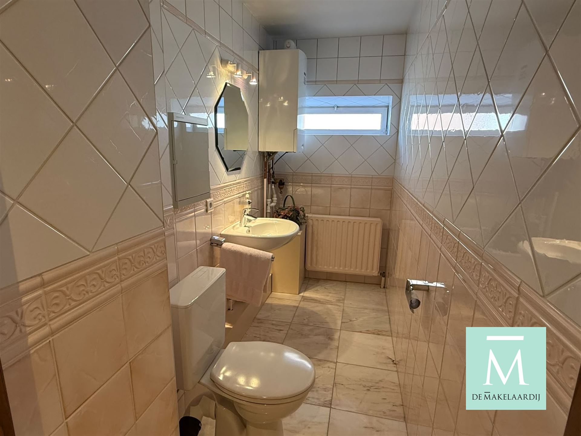 Ruim duplexappartement met 3 slaapkamers nabij het Vrijbroekpark. - foto 5
