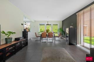 Energieneutrale woning (EPB -7) in het groene Wortel (Hoogstraten) Op zoek naar een instapklare woning waar comfort, duurzaamheid en rust hand in...