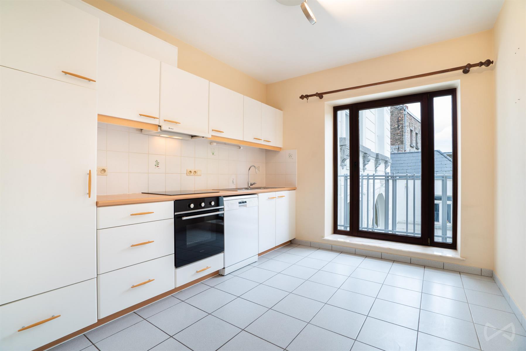 Appartement te huur in Mons met 3 slaapkamers - foto 4