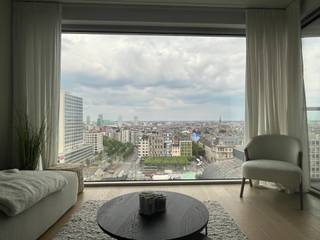 Luxueus appartement met panoramisch uitzicht in de Antwerp TowerGA NAAR WWW.DEBOERENPARTNERS.BE OM RECHTSTREEKS UW ONLINE AFSPRAAK IN TE...