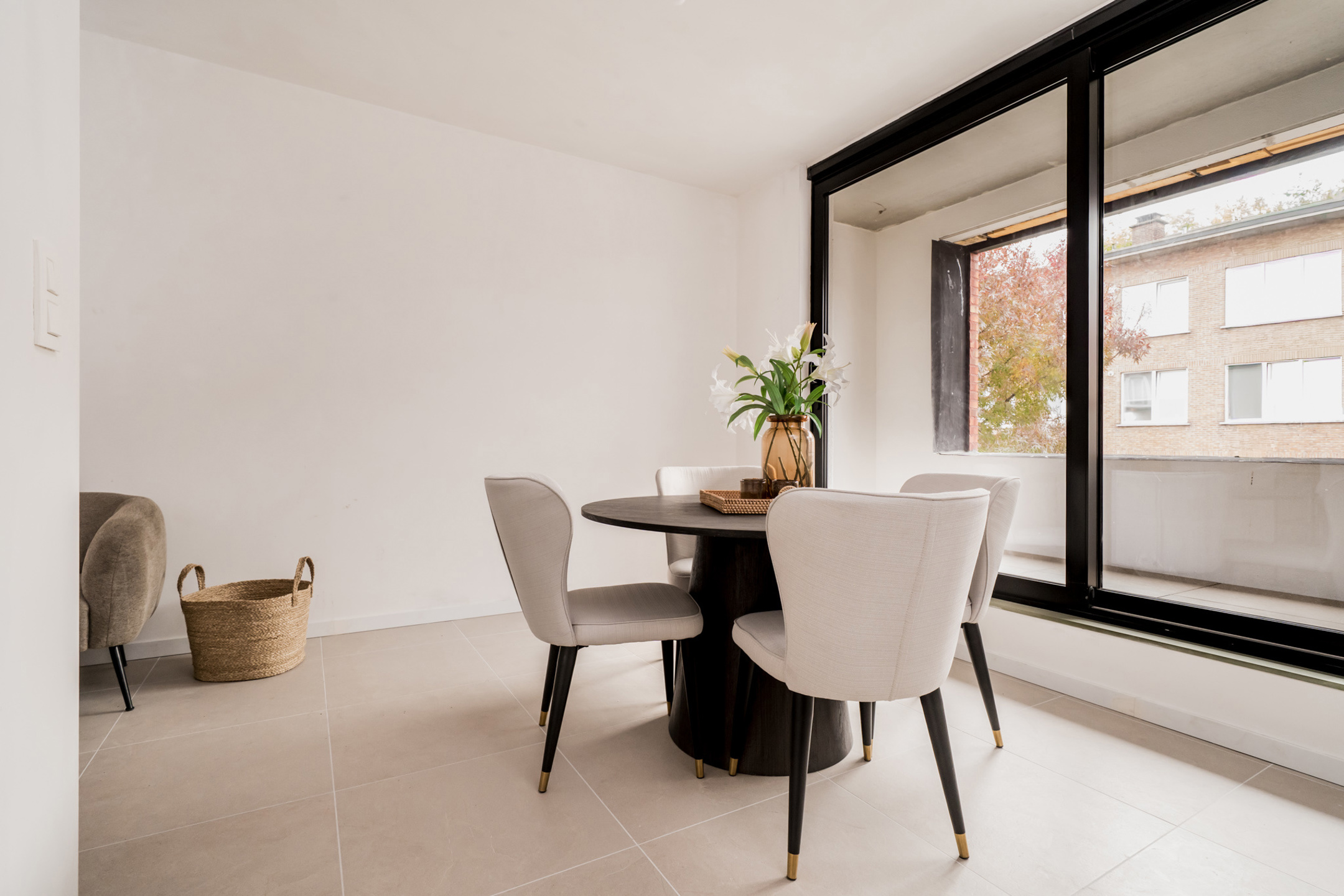 Modern 1-slaapkamerappartement met Zuidgericht terras - foto 4