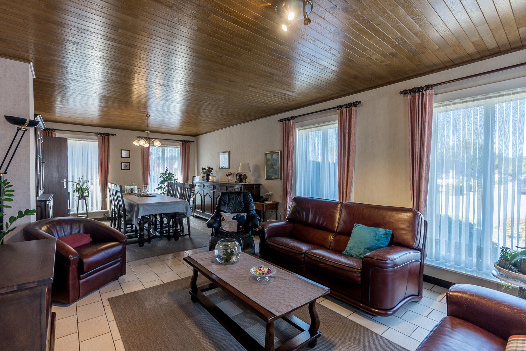 Rustig gelegen, gelijkvloerse woning - foto 2