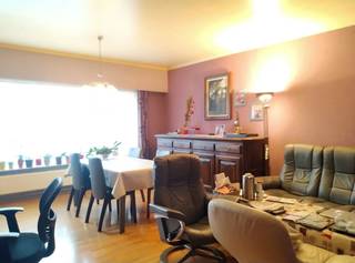 een GLVL. appartement omvattend een leefruimte-eetplaats, ingerichte keuken, inkomhall met vestiaire, berging, bergplaats, ingerichte...