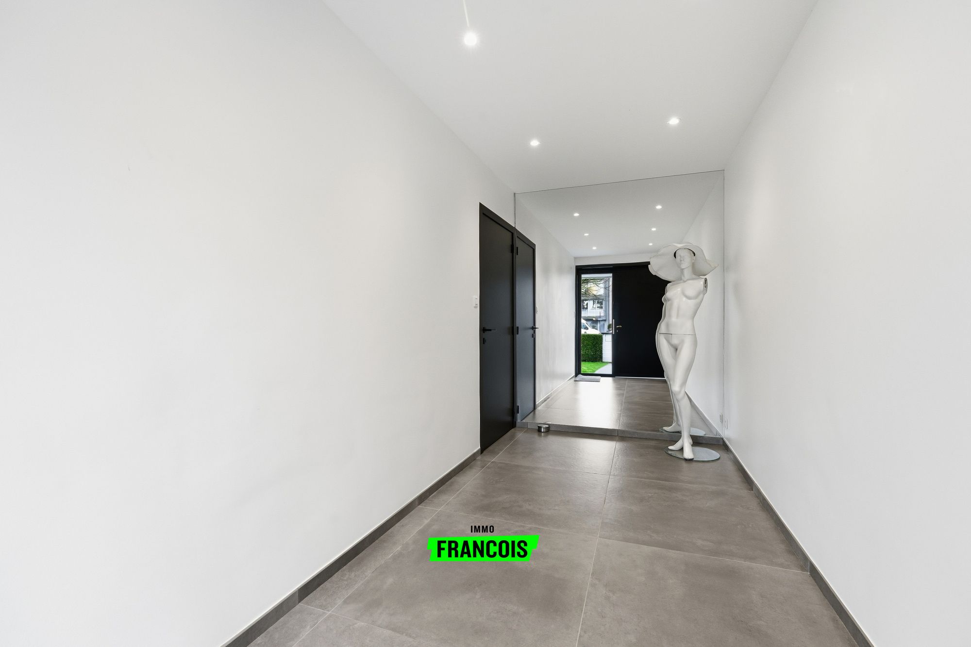 House for sale in Blankenberge with 5 bedrooms - photo 3