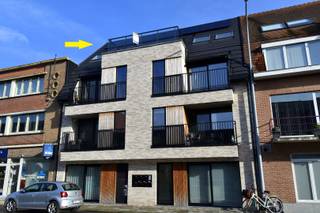 Deze prachtige penthouse appartement in Gullegem is een droom die uitkomt voor iedereen die op zoek is naar luxe en comfort. Gelegen op de...