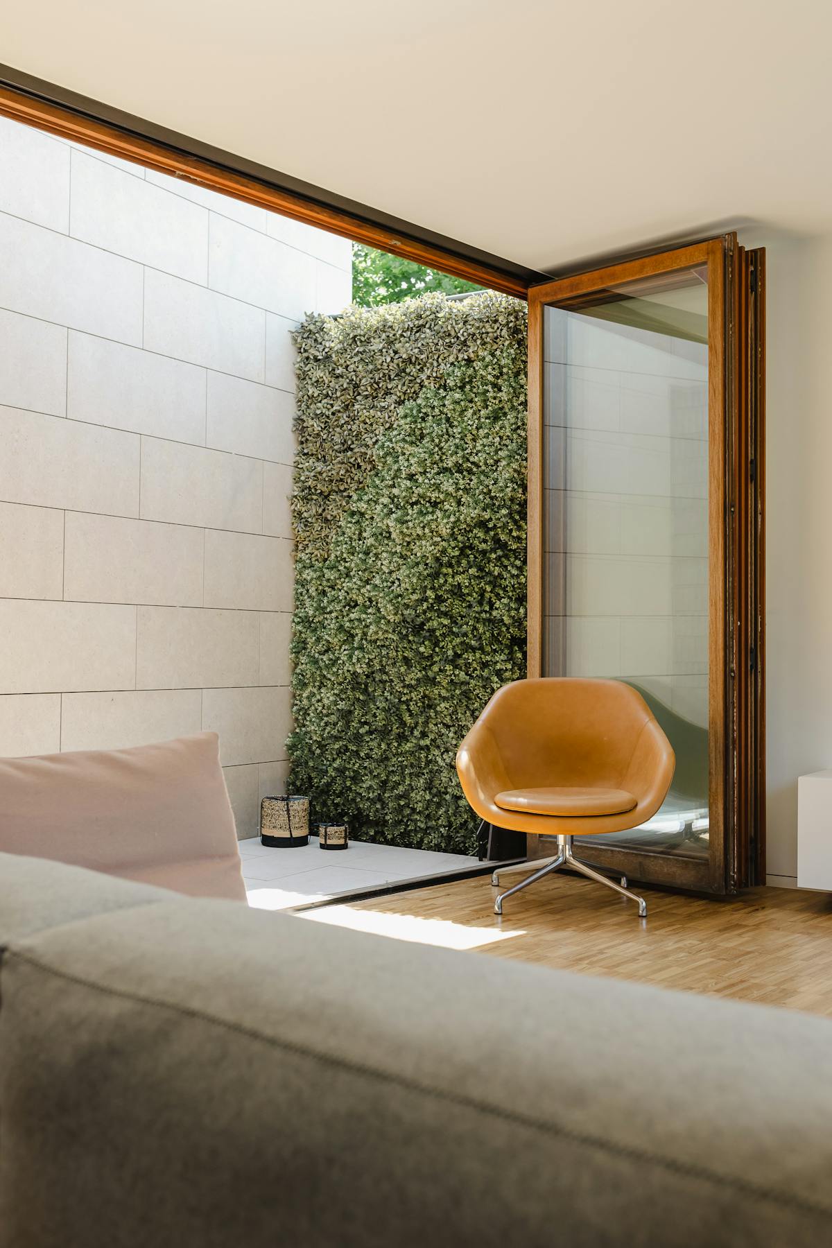 A gem in Hasselt Center: exclusive loft with spacious roof terrace! - photo 3